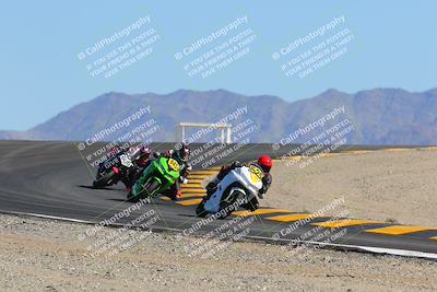 media/Oct-29-2022-CVMA (Sat) [[14c0aa3b66]]/Race 4 500 Supersport-350 Supersport/